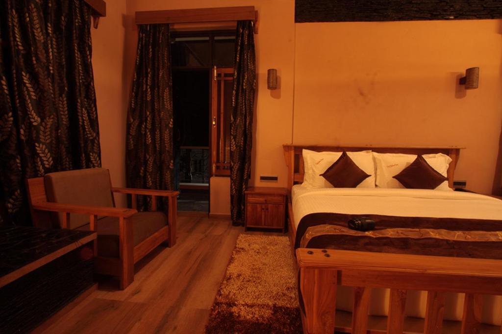 Hotel The Divine Hima Dharamshala Exterior foto